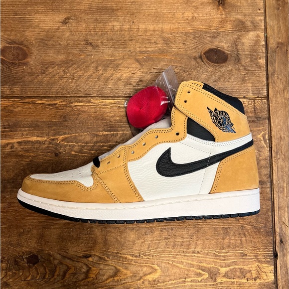 Air Jordan 1 Retro High OG “Rookie of the Year”Brand New in Box size 12 - Picture 7 of 10